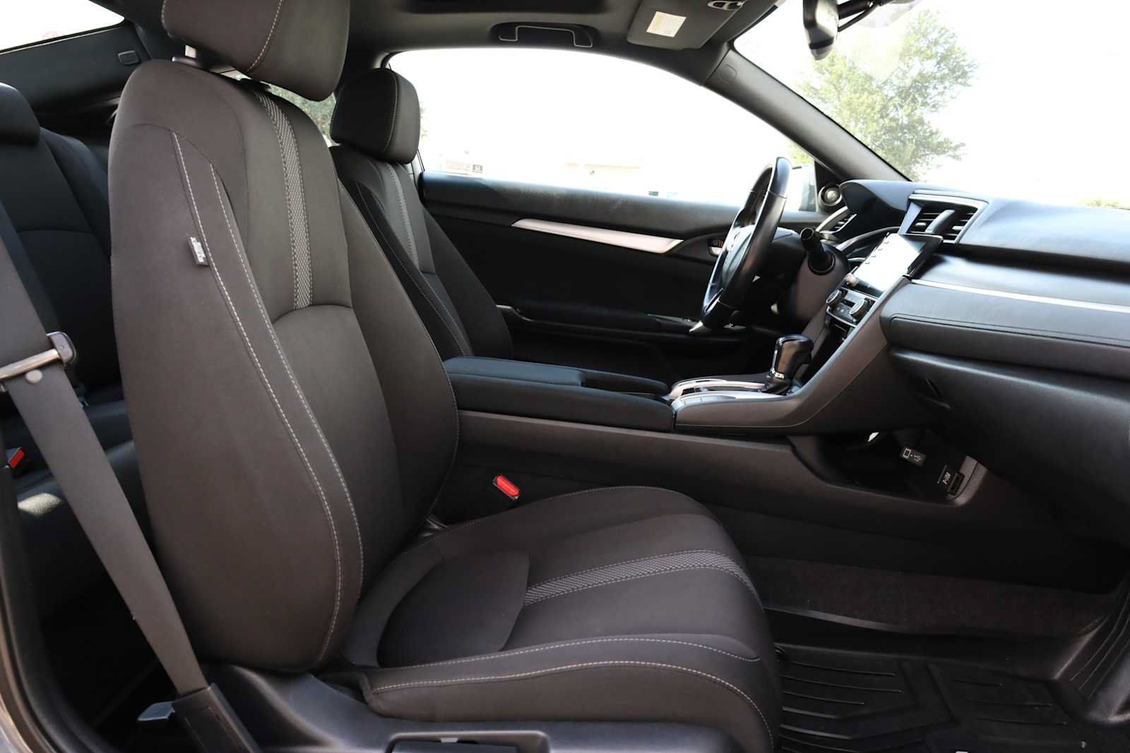 Used 2019 Honda Civic EX image 31