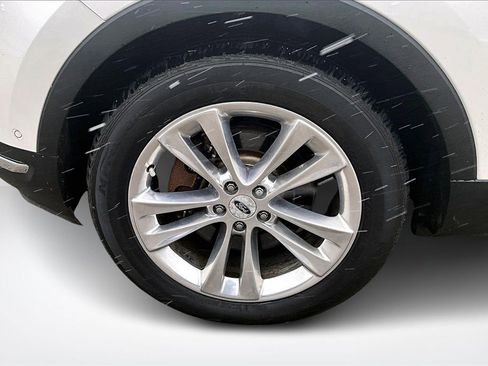 Used 2019 Ford Explorer Limited w/ Equipment Group 301A image 33