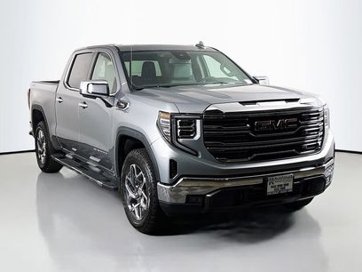 New 2026 GMC Sierra 1500 SLT w/ SLT Premium Package
