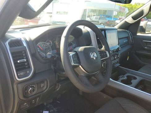 New 2026 RAM 1500 Big Horn w/ Night Edition AWD/4WD image 13