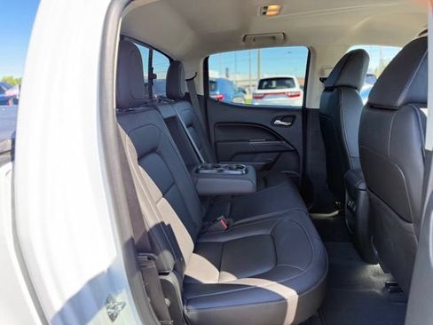 Used 2022 Chevrolet Colorado ZR2 AWD/4WD image 19
