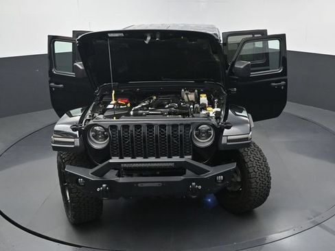 Used 2022 Jeep Gladiator Rubicon w/ Dual Top Group AWD/4WD image 41