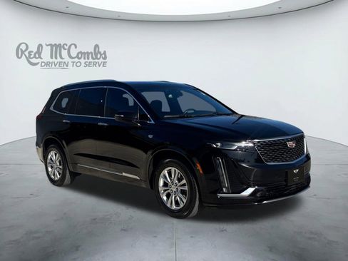 Used 2022 Cadillac XT6 Luxury image 7