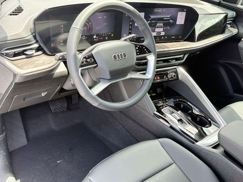 New 2026 Audi Q5 Premium AWD/4WD image 4