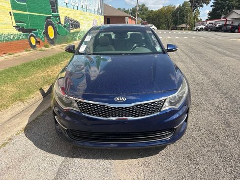 Used 2016 Kia Optima EX w/ Premium Package FWD image 7
