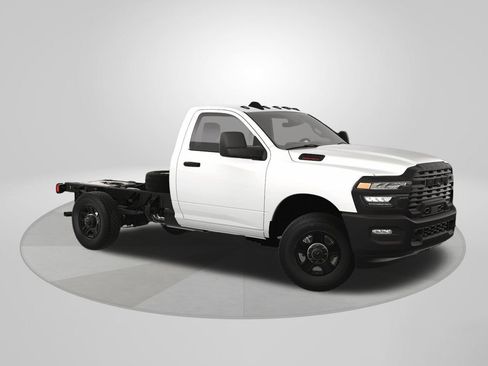 New 2025 RAM 3500 Tradesman AWD/4WD image 7