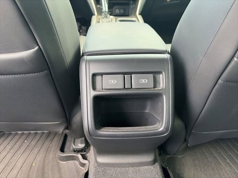 Used 2022 Honda Accord Sport Special Edition image 10