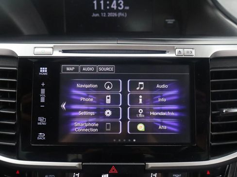 Used 2016 Honda Accord Touring image 24