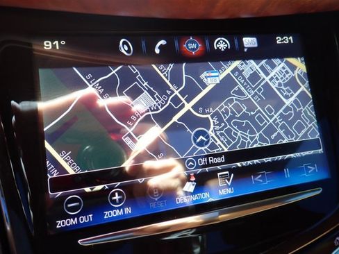 Used 2017 Cadillac Escalade Platinum AWD/4WD image 28