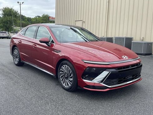 New 2026 Hyundai Sonata Limited FWD image 4