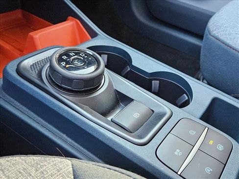 Used 2024 Ford Maverick XLT image 11