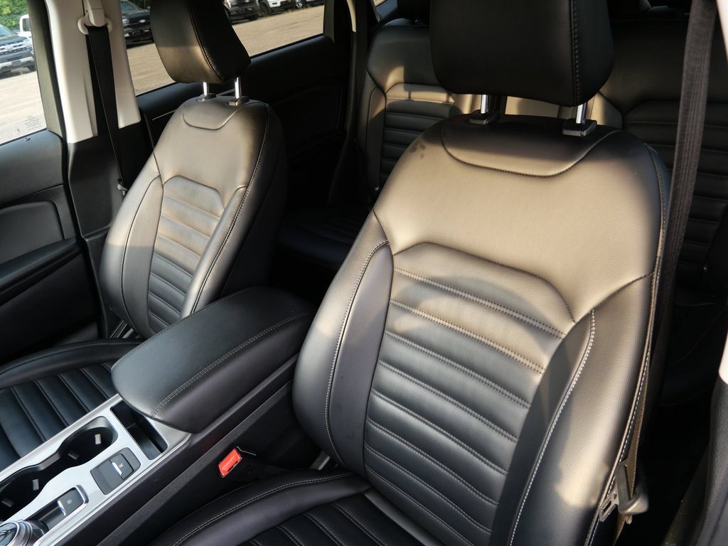 Used 2024 Ford Edge SEL w/ Convenience Package AWD/4WD image 20