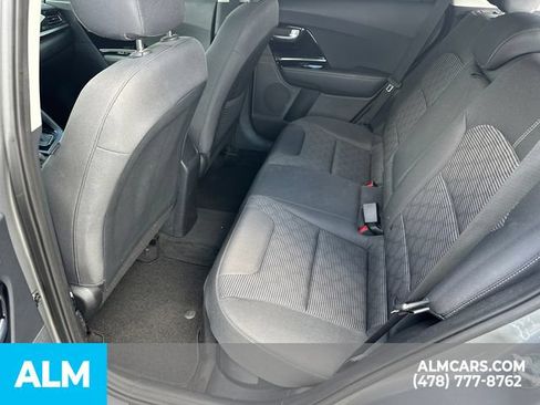 Used 2022 Kia Niro LXS FWD image 23