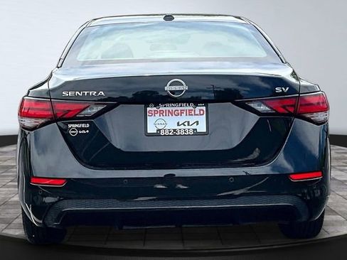 Used 2024 Nissan Sentra SV FWD image 5