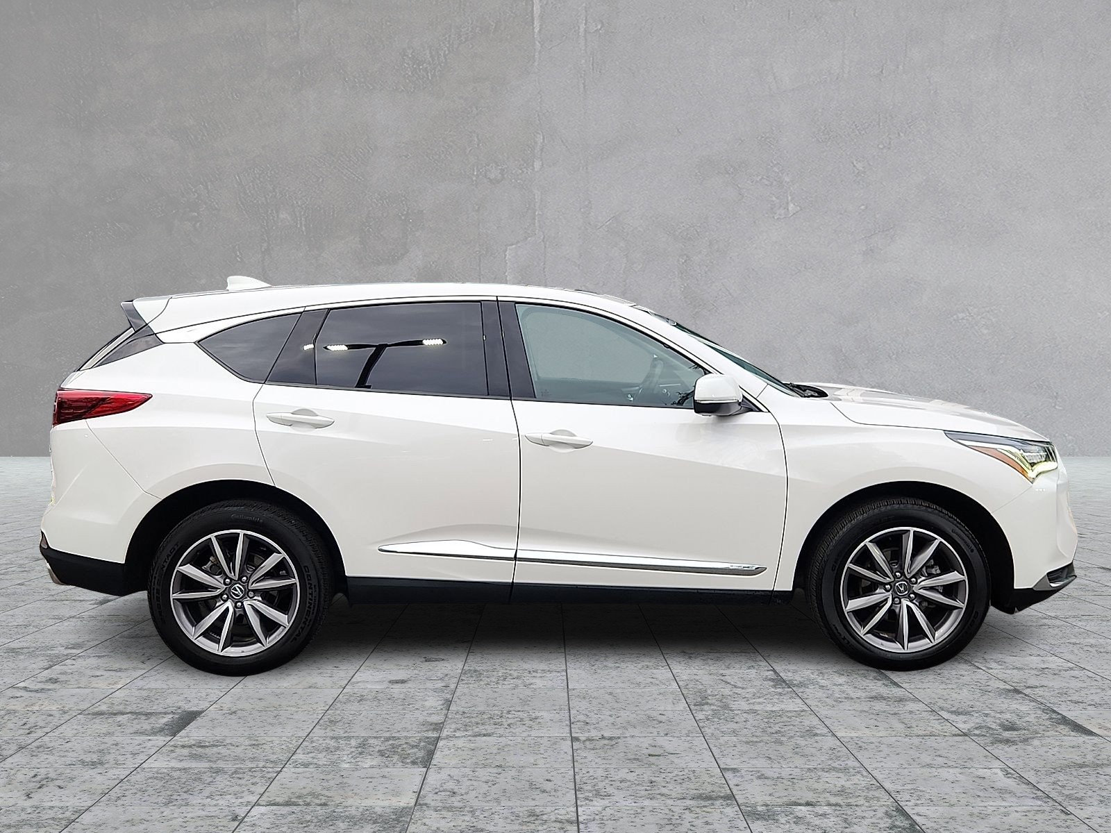 Used 2023 Acura RDX w/ Technology Package AWD/4WD image 7