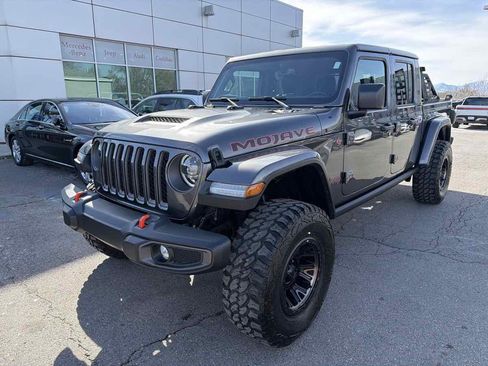 Used 2022 Jeep Gladiator Mojave w/ LED Lighting Group image 9
