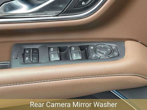 Certified 2024 Chevrolet Tahoe High Country w/ Advanced Technology Package image 39