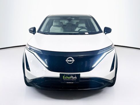 Used 2023 Nissan Ariya FWD image 2