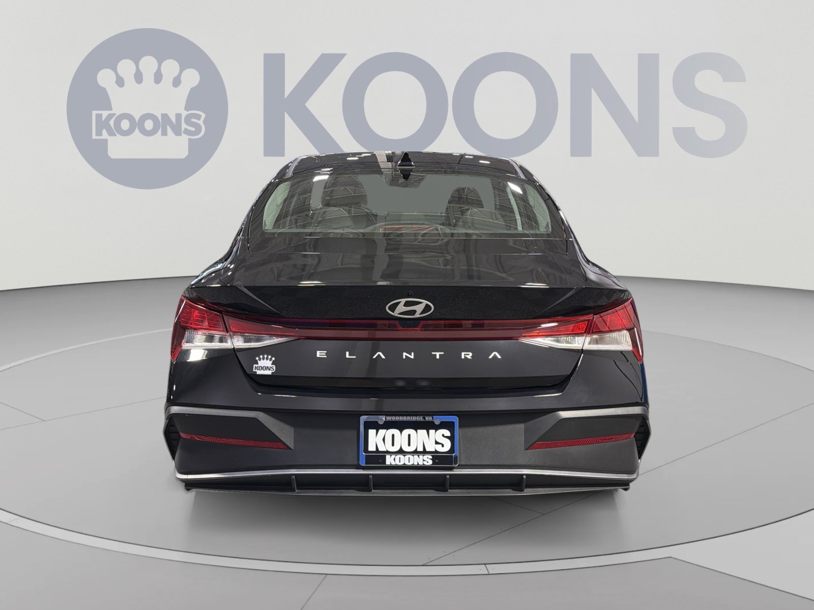 Used 2024 Hyundai Elantra SEL FWD image 5