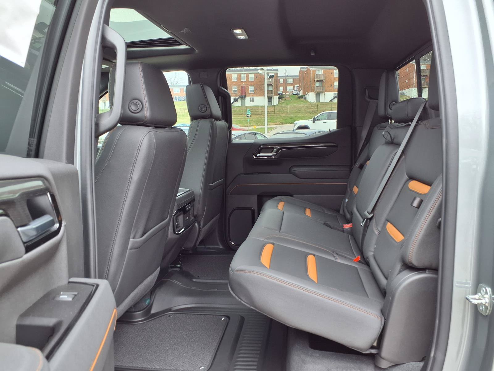 New 2026 GMC Sierra 1500 AT4 w/ AT4 Premium Package AWD/4WD image 19