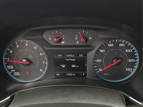 Used 2019 Chevrolet Equinox LS FWD image 19