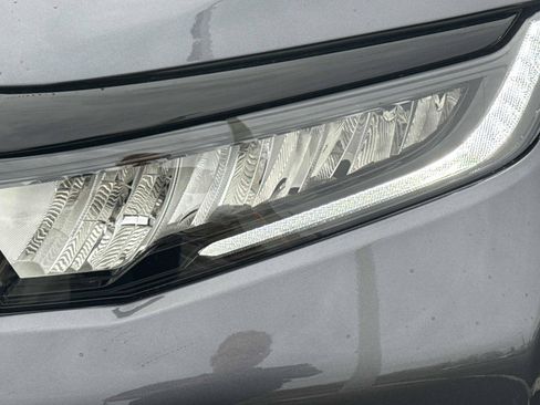 New 2026 Honda Odyssey Touring image 10