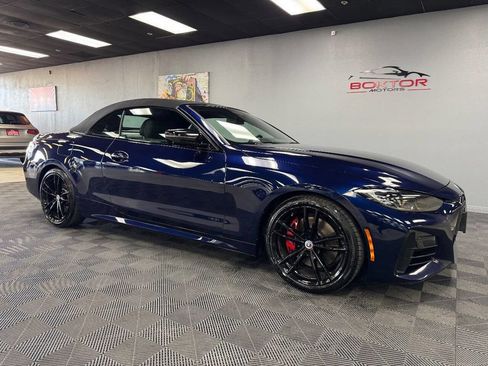 Used 2023 BMW M440i Convertible w/ Premium Package RWD image 2