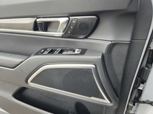 Used 2025 Kia Telluride SX Prestige X-Line image 16