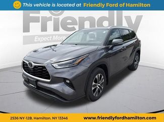 Used 2021 Toyota Highlander XLE AWD/4WD 360° Tour