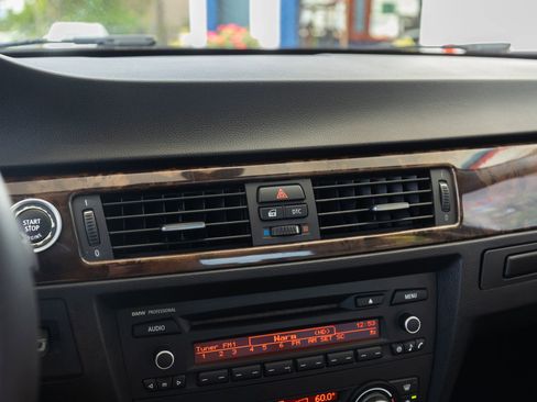 Used 2011 BMW 328i Sedan image 34