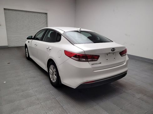 Used 2016 Kia Optima LX image 5