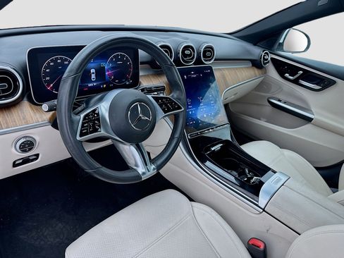 Used 2023 Mercedes-Benz C 300 4MATIC Sedan image 7