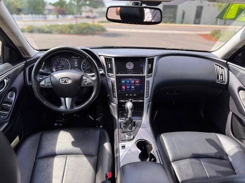 Used 2017 INFINITI Q50 2.0t w/ Moonroof Package AWD/4WD image 9