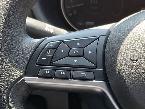 Used 2020 Nissan Kicks SV FWD image 20
