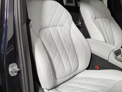 Certified 2023 BMW X5 M50i w/ Executive Package image 34