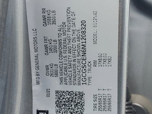 Used 2021 Chevrolet Colorado LT image 29