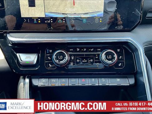 Used 2023 GMC Sierra 1500 Denali AWD/4WD image 16