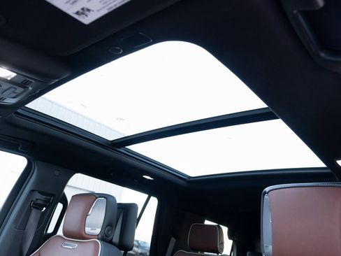 Used 2024 GMC Yukon Denali Ultimate image 14