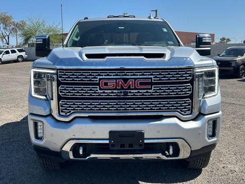Used 2022 GMC Sierra 3500 Denali w/ Denali Ultimate Package image 2