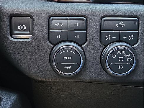 Certified 2023 Chevrolet Silverado 1500 RST image 20