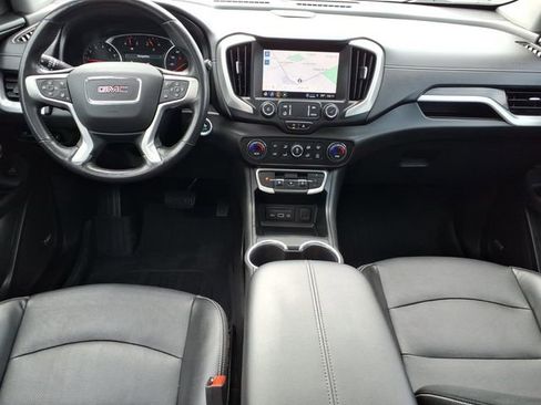 Certified 2022 GMC Terrain SLT w/ Infotainment Package II AWD/4WD image 14