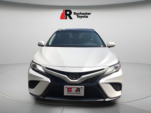 Used 2019 Toyota Camry XSE w/ Carpet Mat Package FWD image 2