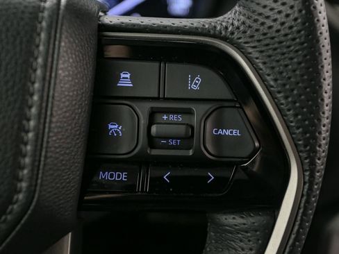 Used 2022 Toyota Tundra Limited image 31