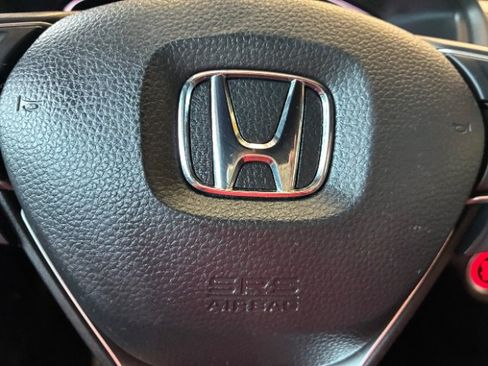 Used 2021 Honda Accord Sport image 18