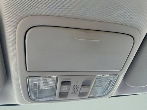 Used 2010 Honda CR-V EX image 28