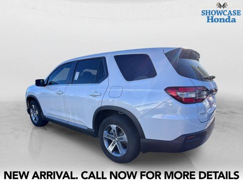 Used 2023 Honda Pilot EX-L image 4