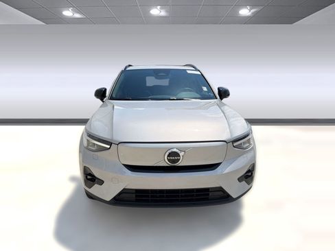 Used 2023 Volvo XC40 Recharge Ultimate AWD/4WD image 6
