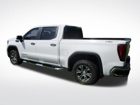 Used 2024 GMC Sierra 1500 Pro w/ Pro Value Package AWD/4WD image 5