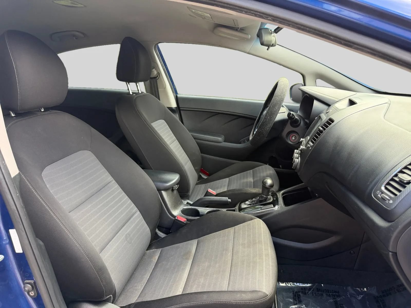 Used 2018 Kia Forte S FWD image 15