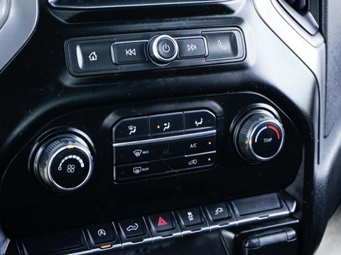 Used 2021 Chevrolet Silverado 1500 Custom image 26